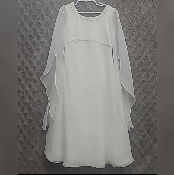 Elegant White Flower Girl/ Communion Dress with Flowing Sleeves Size 6 - Picture 1 of 12